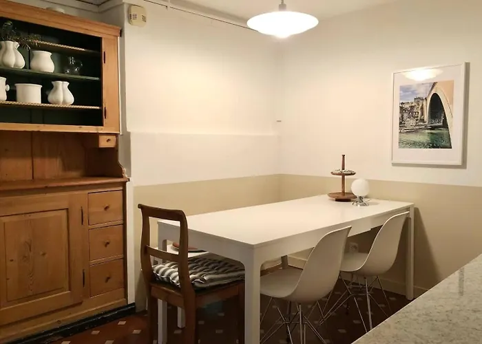 Lägenhet Old Town Gem Comfy Queen Bed & Fast Wifi Bern