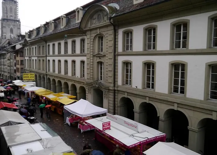 Old Town Gem Comfy Queen Bed & Fast Wifi Lägenhet *