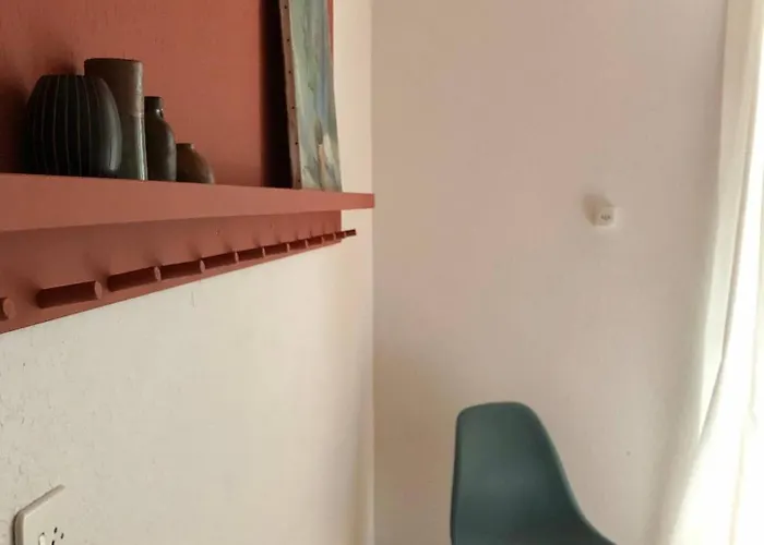 Old Town Gem Comfy Queen Bed & Fast Wifi شقة برن