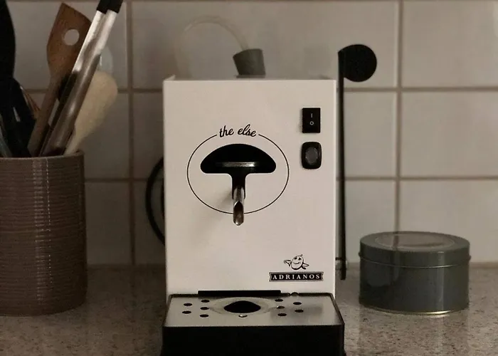 Old Town Gem Comfy Queen Bed & Fast Wifi Lägenhet Bern