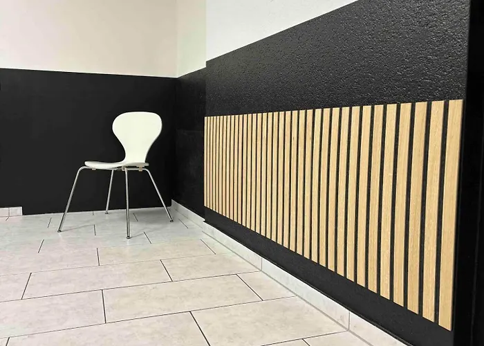 Old Town Gem Comfy Queen Bed&fast Wifi Apartment