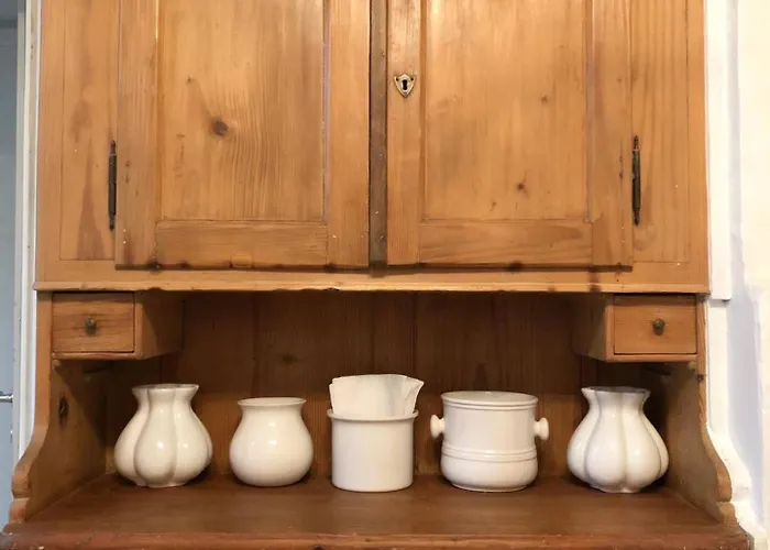 Old Town Gem Comfy Queen Bed&fast Wifi Apartment *